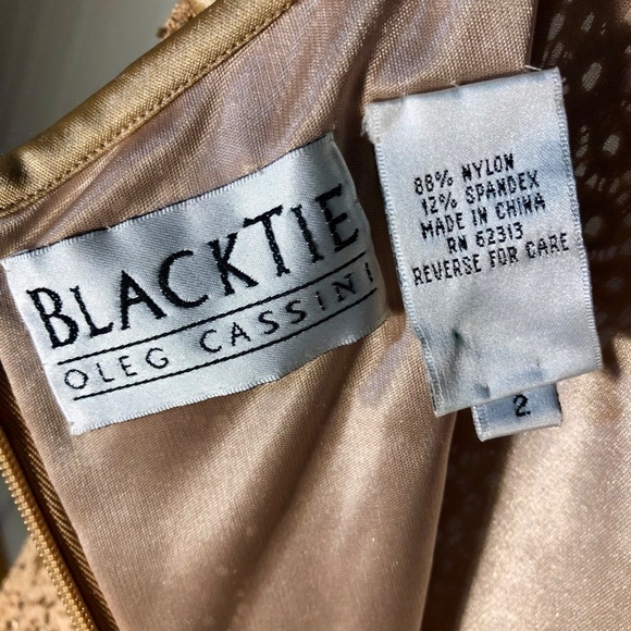 BLACKTIE, OLEG CASSINI , GOLD SEQUIN NET - Picture 7 of 10